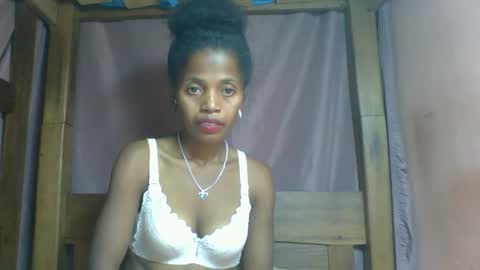 Snapshot of rosiahot1 chatting on 21, 2, 2025 rosia online show from 21, 2, 2025