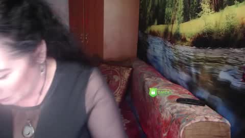 Snapshot of rositasky chatting on 1, 2, 2025 RositaSky online show from 1, 2, 2025