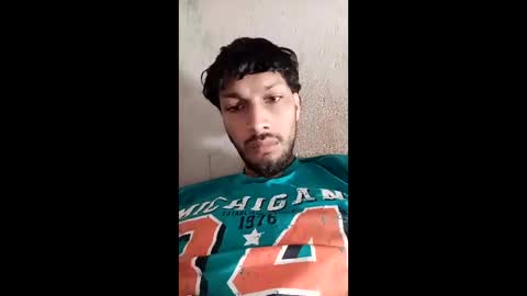 Snapshot of roskof69 chatting on 31, 5, 2026 Ribuu online show from 31, 5, 2026