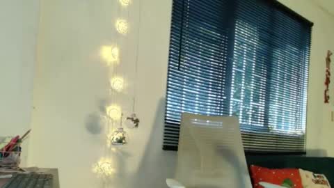 Ross BakerHot online show from 19, 12, 2024