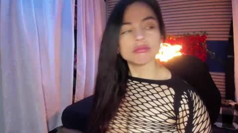 Would you like to help me with supplementation and sports suits so I can compete in powerlifting  online show from 25, 2, 2026