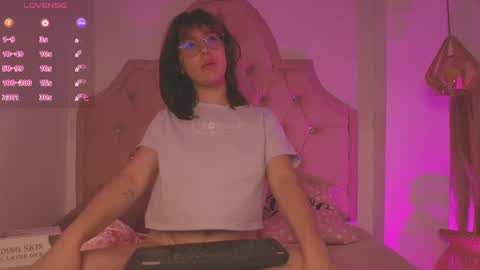 Snapshot of rosse__garden chatting on 21, 5, 2026 rosse garden online show from 21, 5, 2026