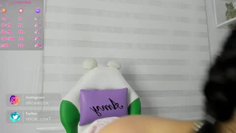   online show from 18, 1, 2025