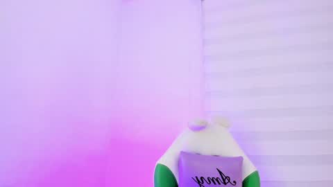   online show from 3, 2, 2025