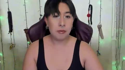 ROSSE DEMOND  online show from 9, 5, 2026