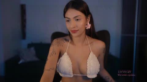 Snapshot of rosseyquiin chatting on 15, 5, 2026 Rossey online show from 15, 5, 2026