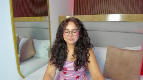 rossie_lanie_ online show from 18, 4, 2026