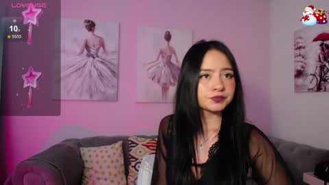 Snapshot of rousee_v chatting on 4, 1, 2025 Rousee online show from 4, 1, 2025