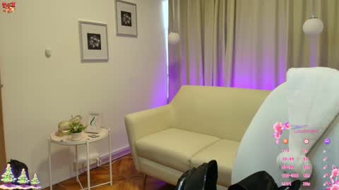 Rousee online show from 5, 12, 2025