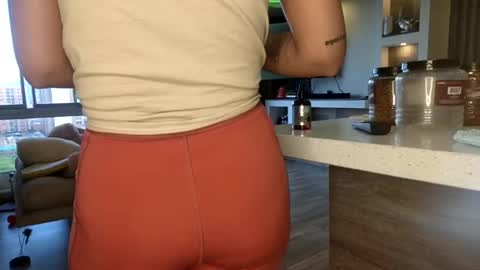 Rouss marie henao  online show from 3, 3, 2025