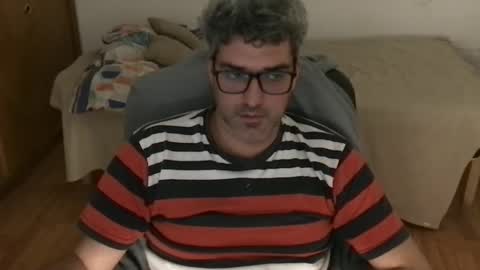 Snapshot of rousshen chatting on 2, 6, 2026 rousshen online show from 2, 6, 2026