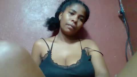 Snapshot of rovaelyah chatting on 29, 4, 2026 rovaelyah online show from 29, 4, 2026
