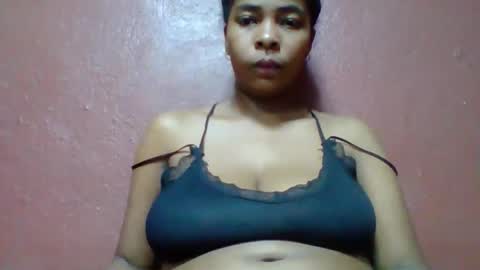 Snapshot of rovaelyah chatting on 5, 5, 2026 rovaelyah online show from 5, 5, 2026