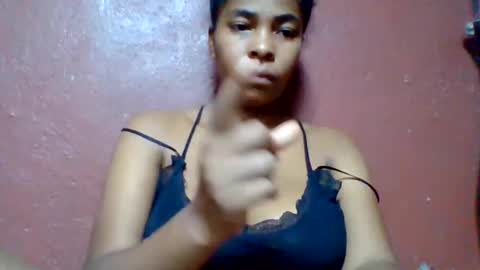 Snapshot of rovaelyah chatting on 24, 5, 2026 rovaelyah online show from 24, 5, 2026