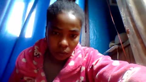 Snapshot of rovaelyah chatting on 5, 7, 2026 rovaelyah online show from 5, 7, 2026