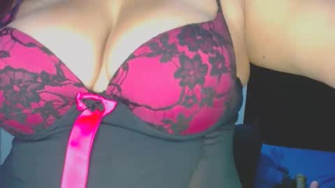 roxanasexy2025 online show from 20, 11, 2025