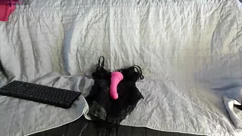 Snapshot of roxaneramirez chatting on 6, 5, 2026 roxaneramirez online show from 6, 5, 2026