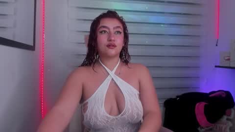 roxanne online show from 4, 2, 2026