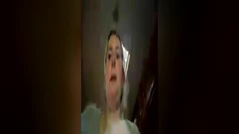 Snapshot of roxannewilde chatting on 16, 6, 2026 roxannewilde online show from 16, 6, 2026