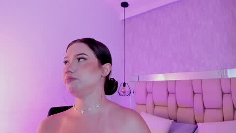 Roxie  online show from 5, 1, 2025