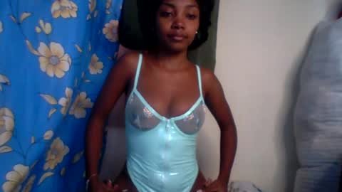 Snapshot of roxilita chatting on 16, 7, 2026 Roxilita online show from 16, 7, 2026