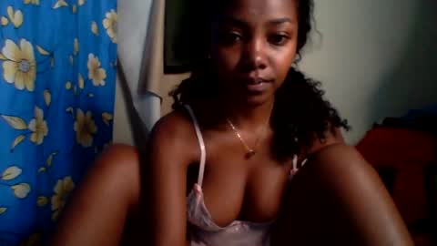 Snapshot of roxilita chatting on 22, 7, 2026 Roxilita online show from 22, 7, 2026