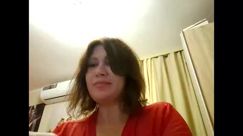 Snapshot of roxolanaa_sexy chatting on 1, 12, 2025 ROXOLANAA SEXY online show from 1, 12, 2025