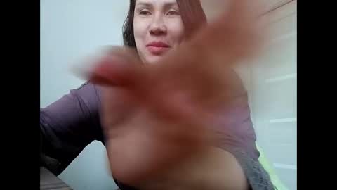 ROXOLANAA SEXY online show from 18, 4, 2026