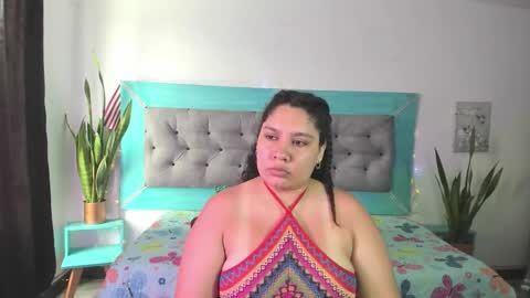 Snapshot of roxx_iie chatting on 6, 2, 2026 roxiie online show from 6, 2, 2026