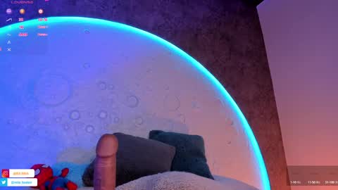 Roxx IG  online show from 22, 2, 2025