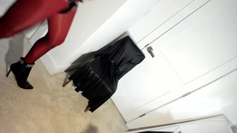 Snapshot of roxxxxy4u chatting on 11, 1, 2025 Roxy online show from 11, 1, 2025