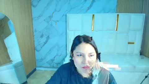 Snapshot of roxy_luxe_tf chatting on 20, 4, 2026 Roxy online show from 20, 4, 2026
