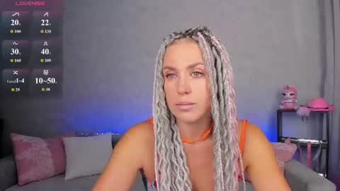 Snapshot of roxy_mars chatting on 8, 7, 2026 Roxy online show from 8, 7, 2026