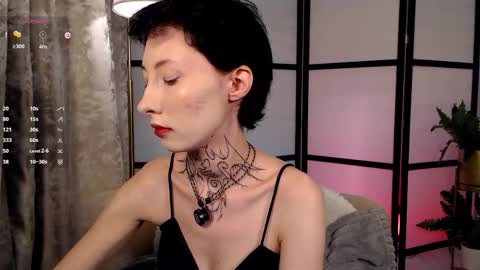 roxanne online show from 17, 5, 2026