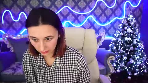 Snapshot of roxy_rayy chatting on 10, 12, 2024 roxy_rayy online show from 10, 12, 2024