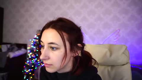 Snapshot of roxy_rayy chatting on 10, 1, 2025 roxy_rayy online show from 10, 1, 2025