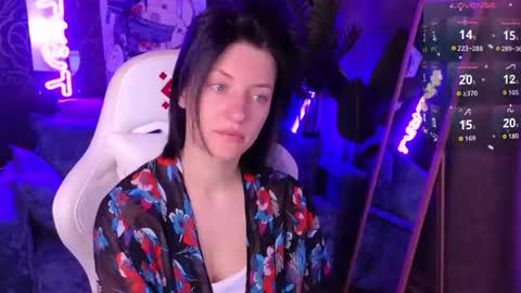 roxy_riot_ online show from 30, 3, 2026