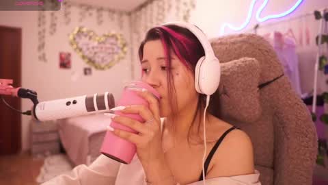 roxysuh online show from 31, 5, 2026
