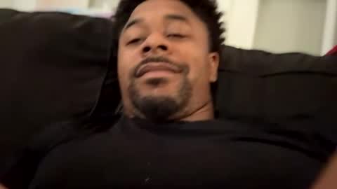 Snapshot of royal_sf chatting on 25, 9, 2025 Royal SF online show from 25, 9, 2025