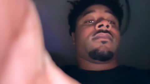 Snapshot of royal_sf chatting on 24, 11, 2025 Royal SF online show from 24, 11, 2025