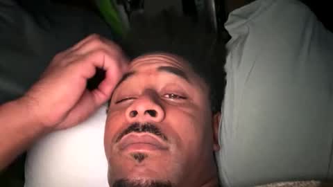 Snapshot of royal_sf chatting on 25, 11, 2025 Royal SF online show from 25, 11, 2025