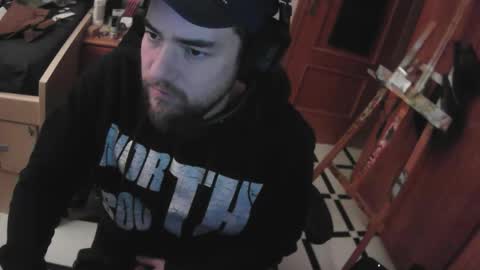 Snapshot of royer04 chatting on 20, 11, 2025 royer04 online show from 20, 11, 2025