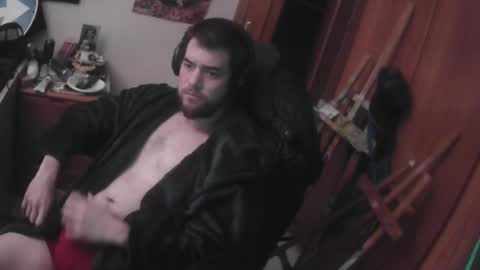 Snapshot of royer04 chatting on 7, 1, 2026 royer04 online show from 7, 1, 2026