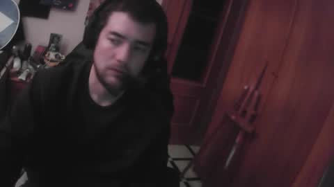 Snapshot of royer04 chatting on 12, 1, 2026 royer04 online show from 12, 1, 2026