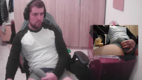 Snapshot of royer04 chatting on 20, 2, 2026 royer04 online show from 20, 2, 2026