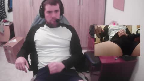 Snapshot of royer04 chatting on 24, 2, 2026 royer04 online show from 24, 2, 2026