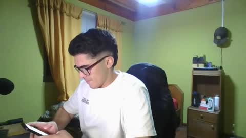 Snapshot of rpaulo25 chatting on 15, 1, 2025 rpaulo25 online show from 15, 1, 2025