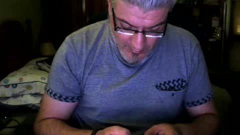 Snapshot of rrd85 chatting on 24, 10, 2025 rrd85 online show from 24, 10, 2025