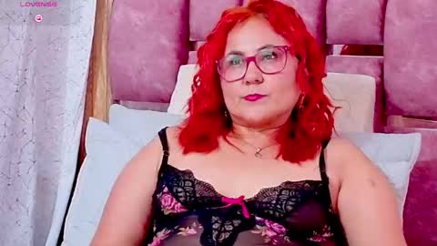 Snapshot of rubiqueens chatting on 7, 5, 2026 RubiQueens online show from 7, 5, 2026