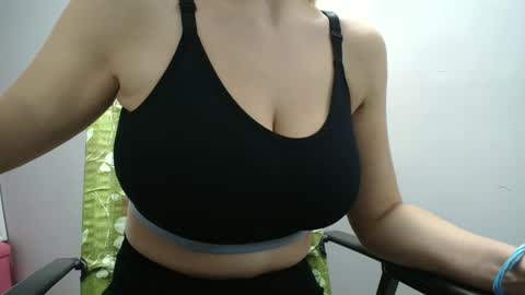 Snapshot of ruby988 chatting on 17, 9, 2025 ruby988 online show from 17, 9, 2025